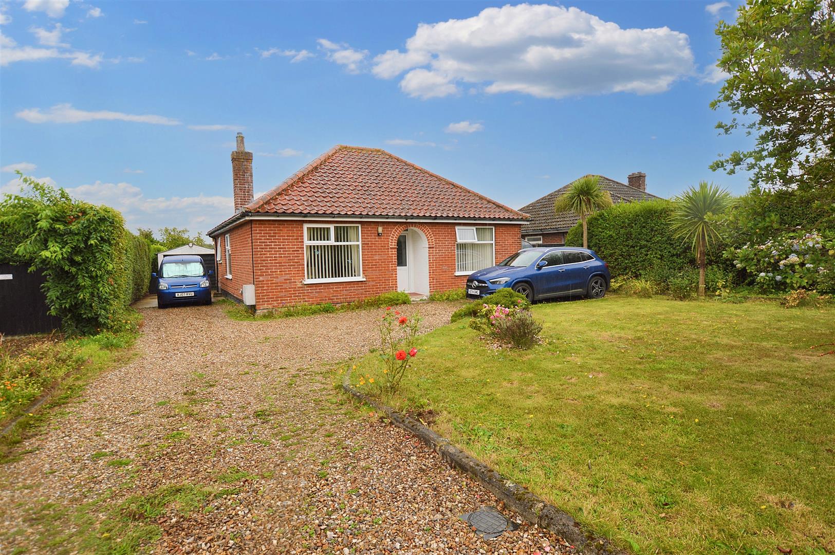 Roughton Road, Cromer, Norfolk - Arnolds Keys