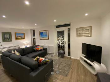 Jans house city