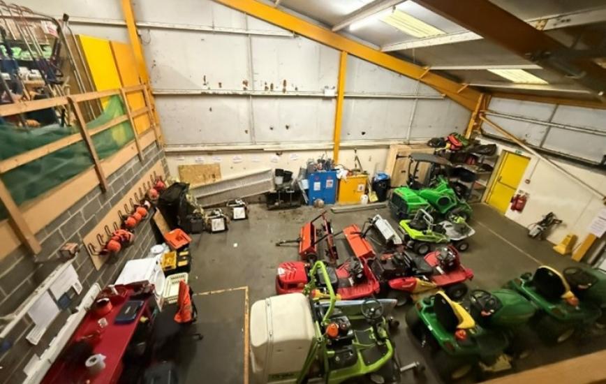 f716f3bc c32c 462a 8dd9 b12c92f92b4b