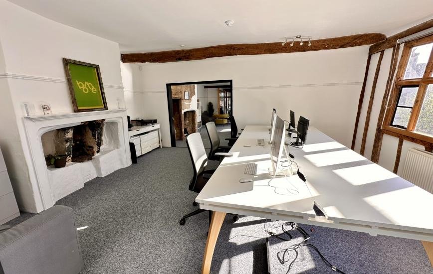 5c84cf62 c0fc 4057 be02 9065bb67e010