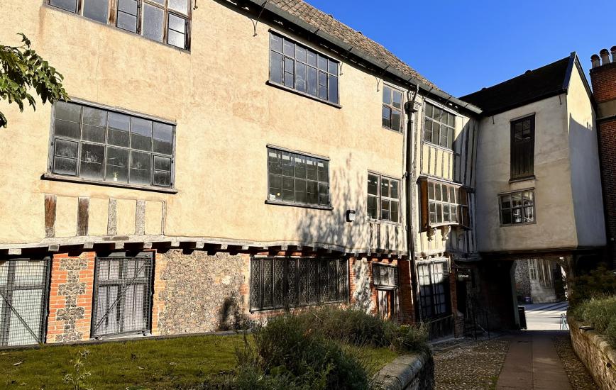 a8238c2b 342e 4c55 aaec c09aa5d4d914