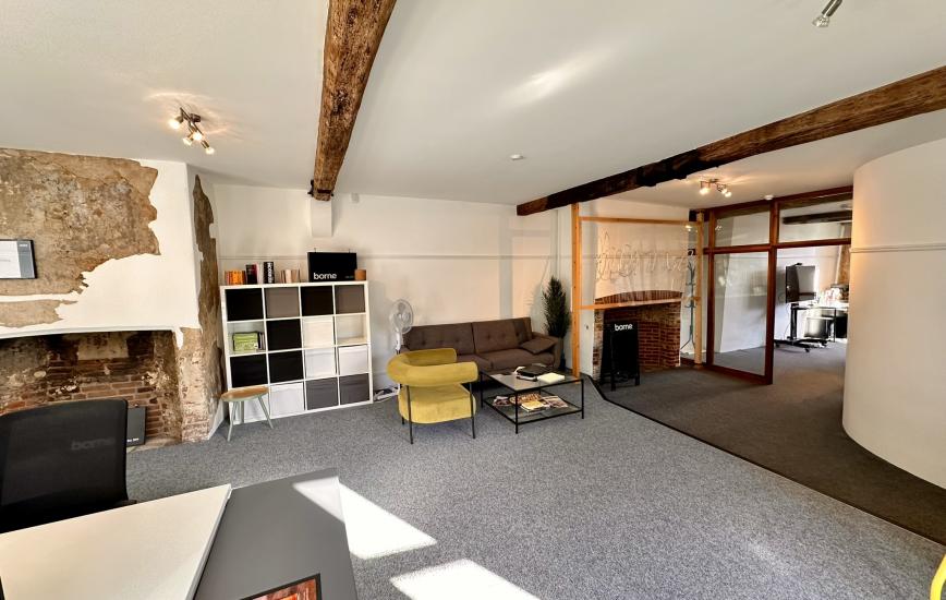 fca98e81 17cd 4f93 a8e3 ba9530d5150a